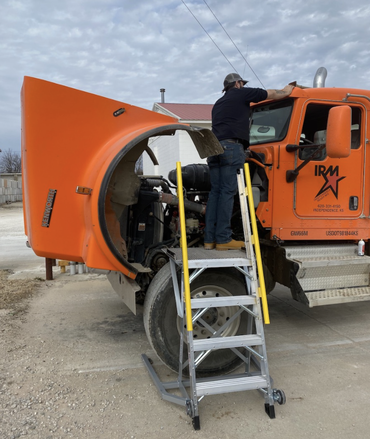 this image shows truck repair in Baltimore, MD